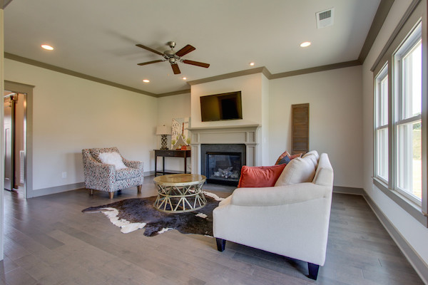 Family Room, Tollgate Village in Thompsons Station, Carbine & Associates